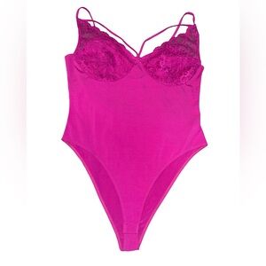 FOREVER 21+ LACE STRAPY BODYSUIT - FUCHSIA SIZE 1X (NEW WITH TAGS) A15